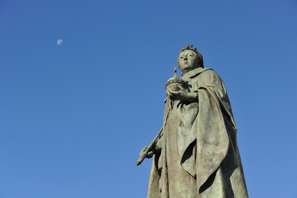 Queen Victoria with a blue sky and the moon, Birmingham