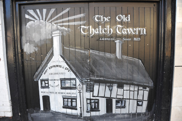 The Old Thatch Tavern, since 1623