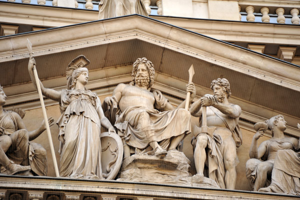 Pediment sculpture of the Universität Wien - Zeus flanked by Athena and Ares