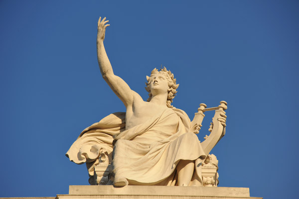 The god Apollo with his lyre atop the Burgtheater