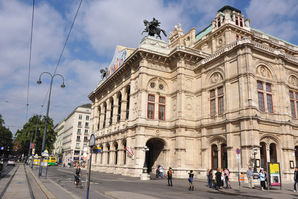 Wiener Staatsoper opened in 1869 with a performance of Mozart's Don Giovanni