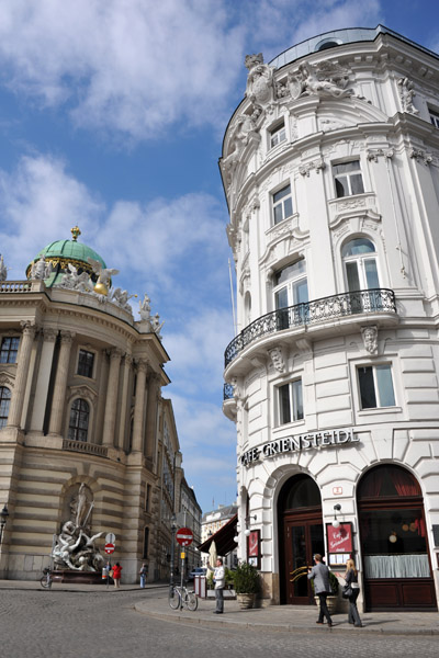 Michaelerplatz, Vienna