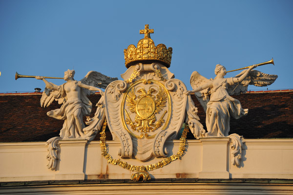Crown of the Holy Roman Empire, In Der Burg, Wiener Hofburg