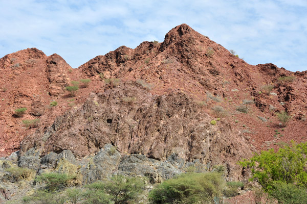 Desert landscape between Hatta town and the Omani checkpoint