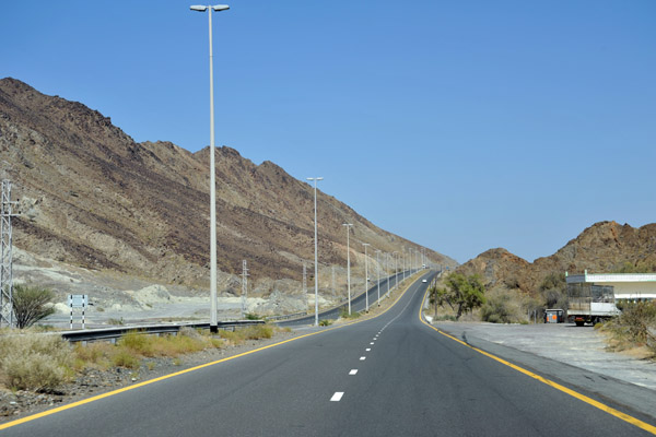 The road to Muscat