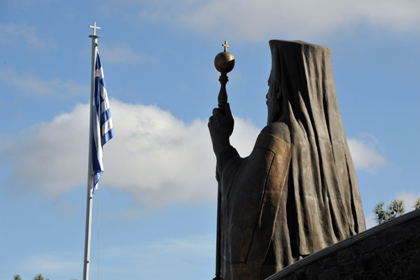 The Greek flag flies at the Tomb of Archbishop Makarios rather than that of the Republic of Cyprus