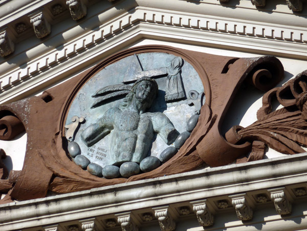 Relief sculpture of the Palacio Nacional dated 1926