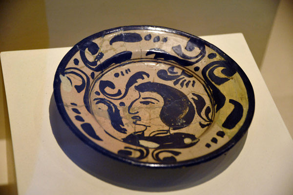 Plate - colonial period, 16th Century