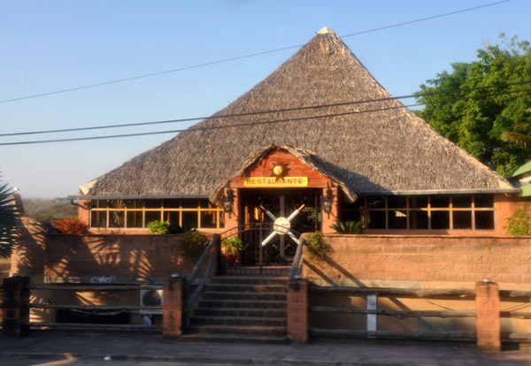 Thatched roof roadside restaurant along the Carretera del Norte