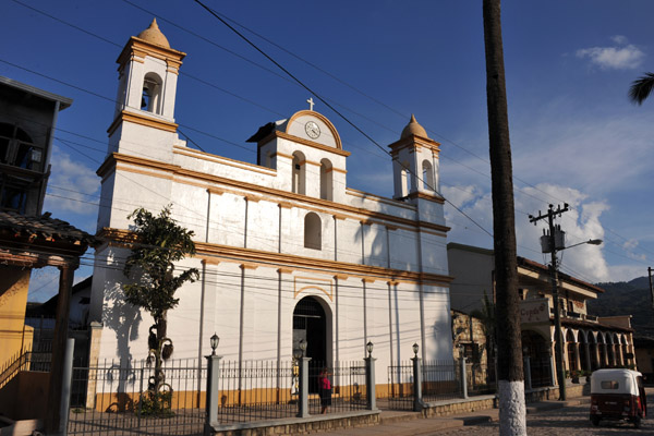 Old Church, Parque Central, Copan Ruinas