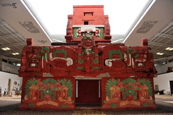 The Rosalila was dedicated by Copan's 8th ruler