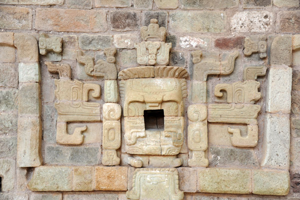 Mask with waterlily vegetation and maize flanking the doorway, Structure 8N-66