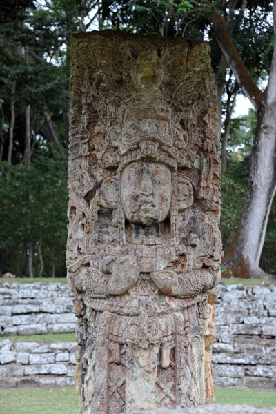 Stela H (730 AD) - Uaxaclajuun Ub'aah K'awil in the role of the Maize God