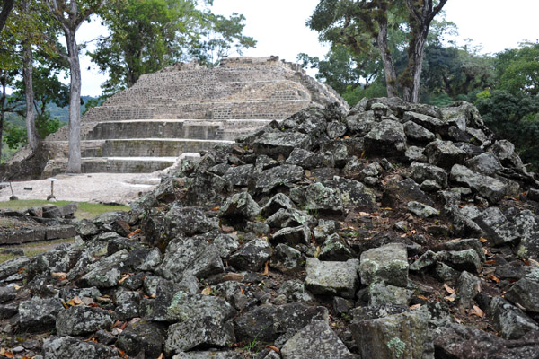 The saddle area of the Acropolis between Temples 11 and 16