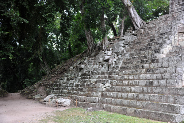 Base of the Temple of Inscriptions, Western Patio