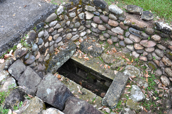 Las Sepulturas