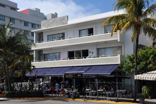 The Palace Bar, Ocean Drive at 12th Street