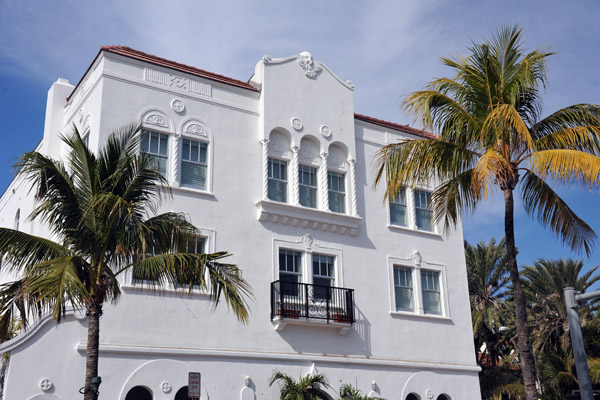 Miami Beach Art Deco Historic District, Ocean Drive