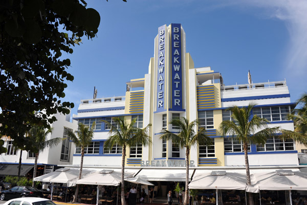 Breakwater Hotel, Ocean Drive - South Beach