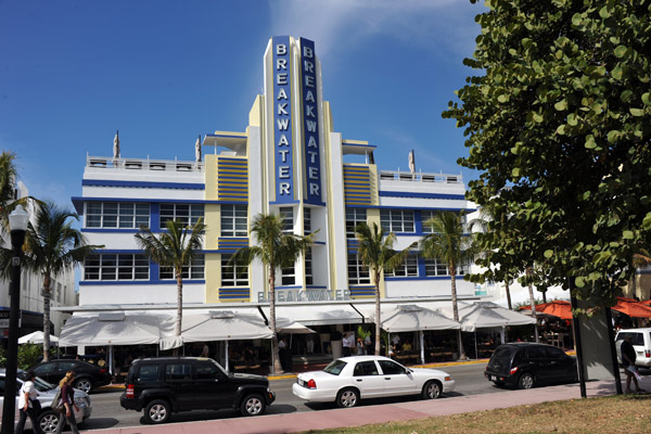 Breakwater Hotel, Ocean Drive - South Beach