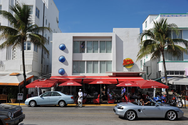 Johnny Rockets on Ocean Drive next to the Colony Hotel
