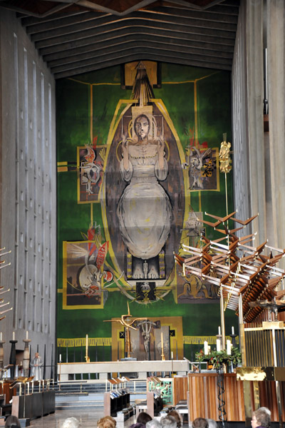 New Coventry Cathedral - Altar