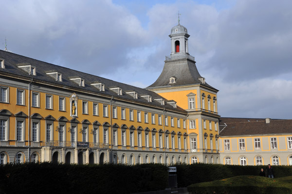 Universitt Bonn, founded in 1818