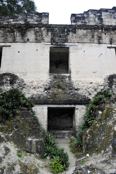 A multiple-story building, Central Acropolis