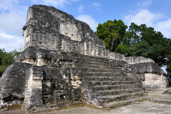 Northern Acropolis, Tikal