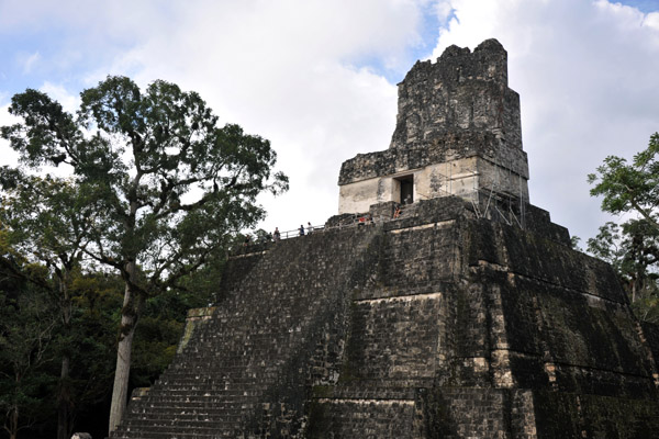 Temple II, Tikal