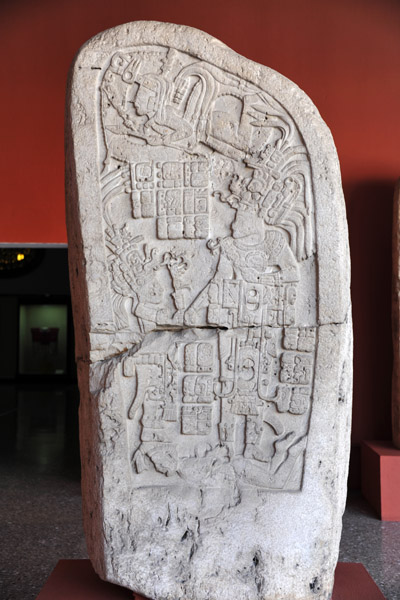 Stele 4, Ucanal (Petén), Late Classic Period, 849 AD
