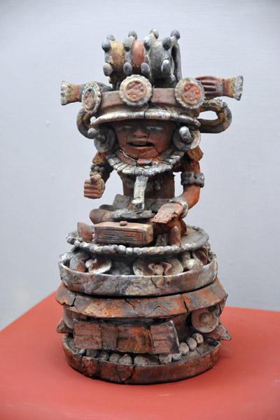 Anthropomorphical incense burner of the Teotihuacan Style, Kaminaljuyu, Early Classic Period 250 BC-600 AD