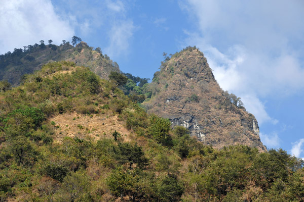 Steep mountains keep Santa Cruz La Laguna accessible only by boat 