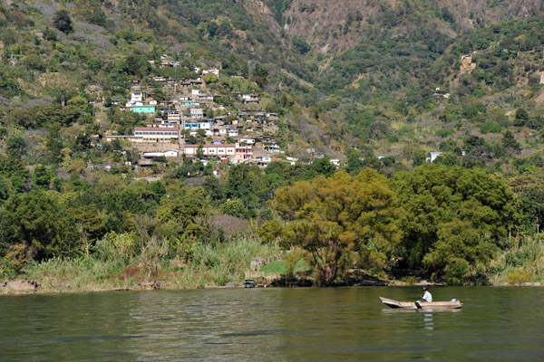 Tzununa, Lago de Atitlán