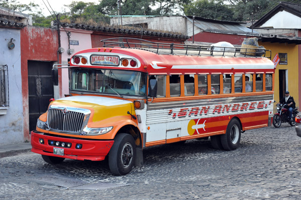 Old American school busses find new life south of the border