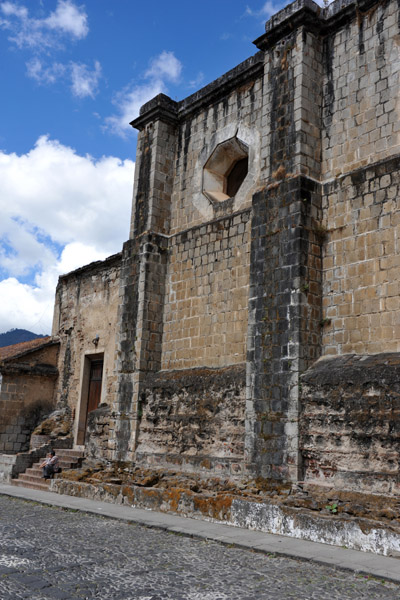 Las Capuchinas, another victim of the 1773 earthquake