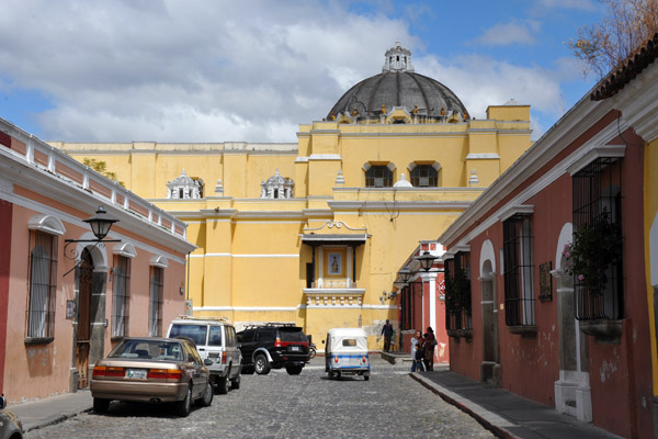 Iglesia de Nuestra Seora de la Merced at the north end of 5a Av Nte, Antigua Guatemala