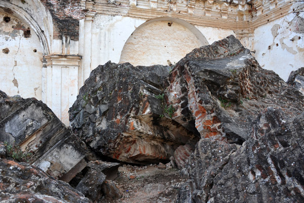 Giant pieces of rubble at La Recoleccin, Antigua Guatemala