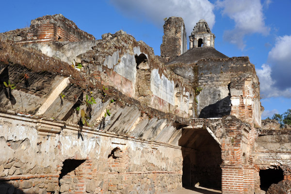 Ruins of La Recoleccin, Antigua Guatemala