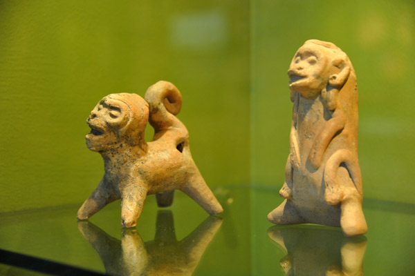 Museo Arqueologico - figurines