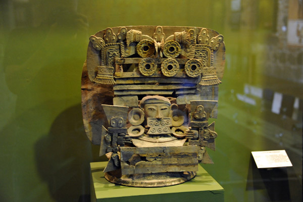 Museo Arqueologico - Incense burner, Teotihuacan style (250 BC-600 AD)