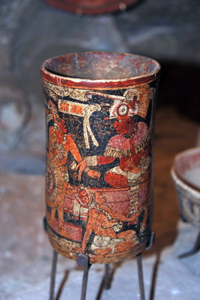 Museo Arqueologico - painted vessel