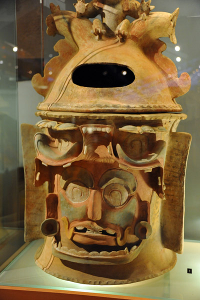 Funerary Urn with face, Guatemalan lowlands, late classic period, 300-900 AD