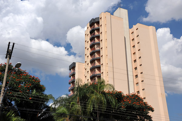 Apartment tower, Campinas