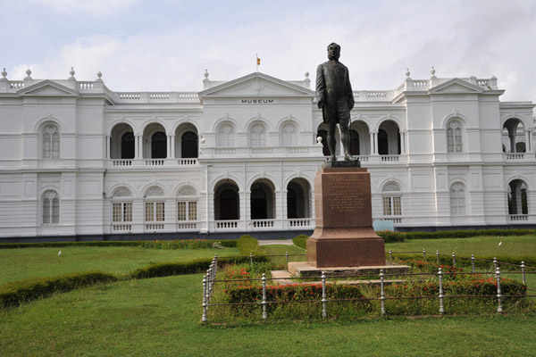 Colombo National Musuem with the statue of Governor Sir William Gregory