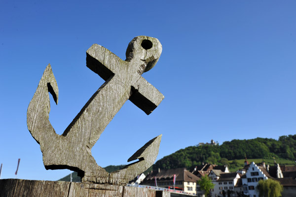 Stump carved into a wooden anchor, Stein am Rhein