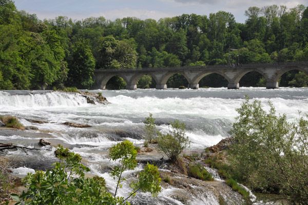 Rheinbrcke bei Laufen