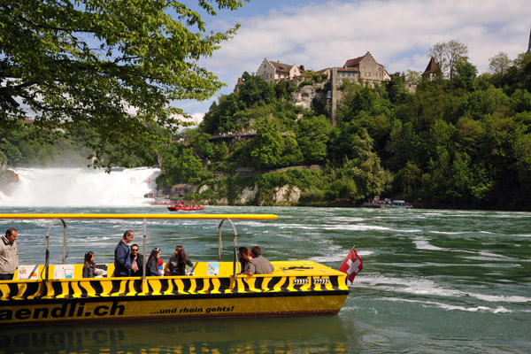 Rhine Falls - Maendli tour boat