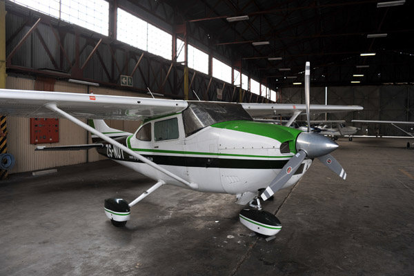 While I was in Johannesburg for my license validation, I went to check out the aircraft we had booked for the big flying safari