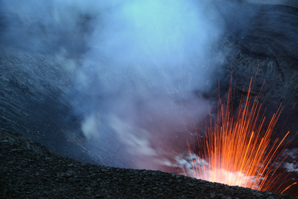 Eruption of Mount Yasur, Vanuatu